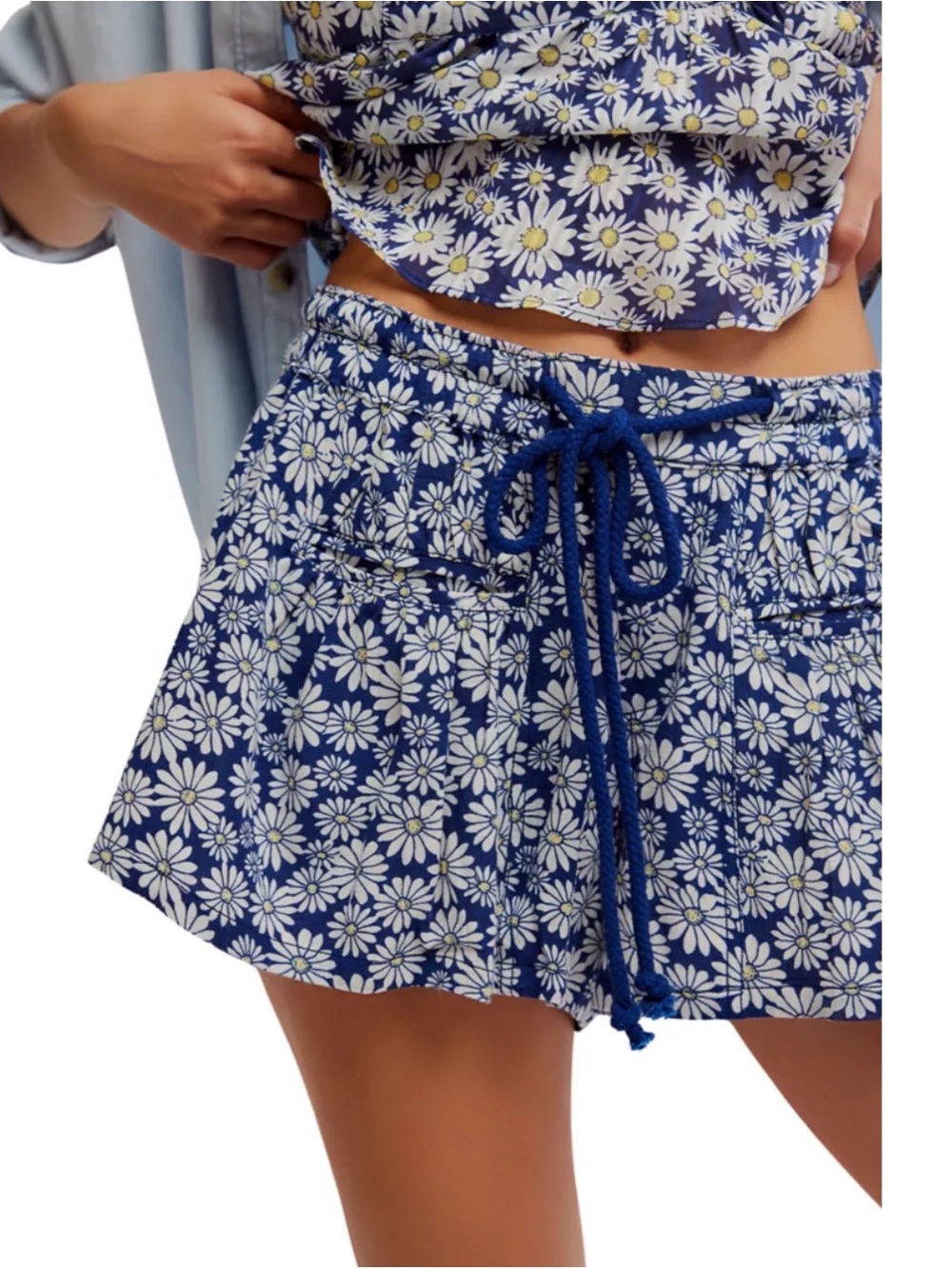 Free People Offbeat Printed Pull-On Shorts, daisy, sz xs, nwt 🌼